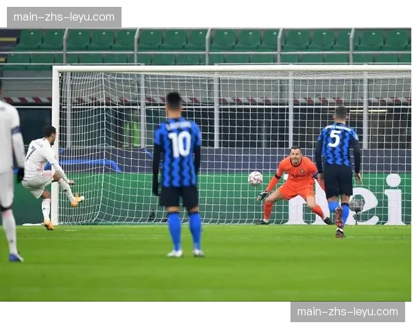 欧足联“足球梦想”项目走进米兰社区,联合俱乐部开展青少年训练营 欧足联“足球梦想”项目走进米兰社区,联合俱乐部开展青少年训练营